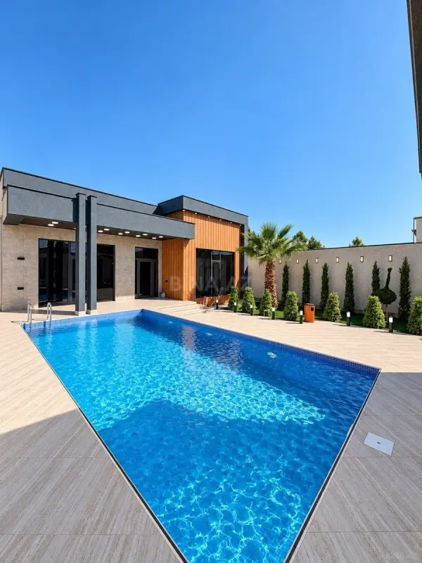 Satılır 5 otaqlı həyət evi 200 m²