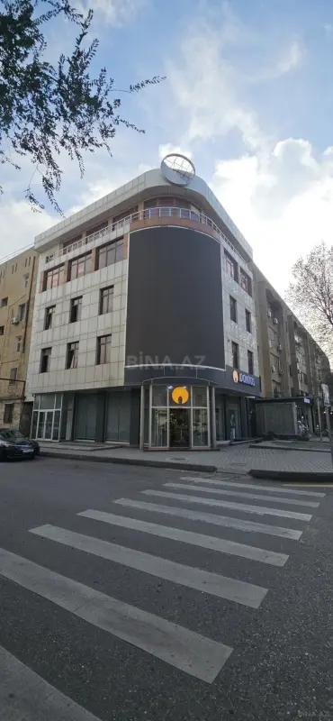 Kirayə verilir 6 otaqlı ofis 190 m²