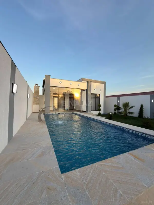 Satılır 4 otaqlı həyət evi 4.5 m²