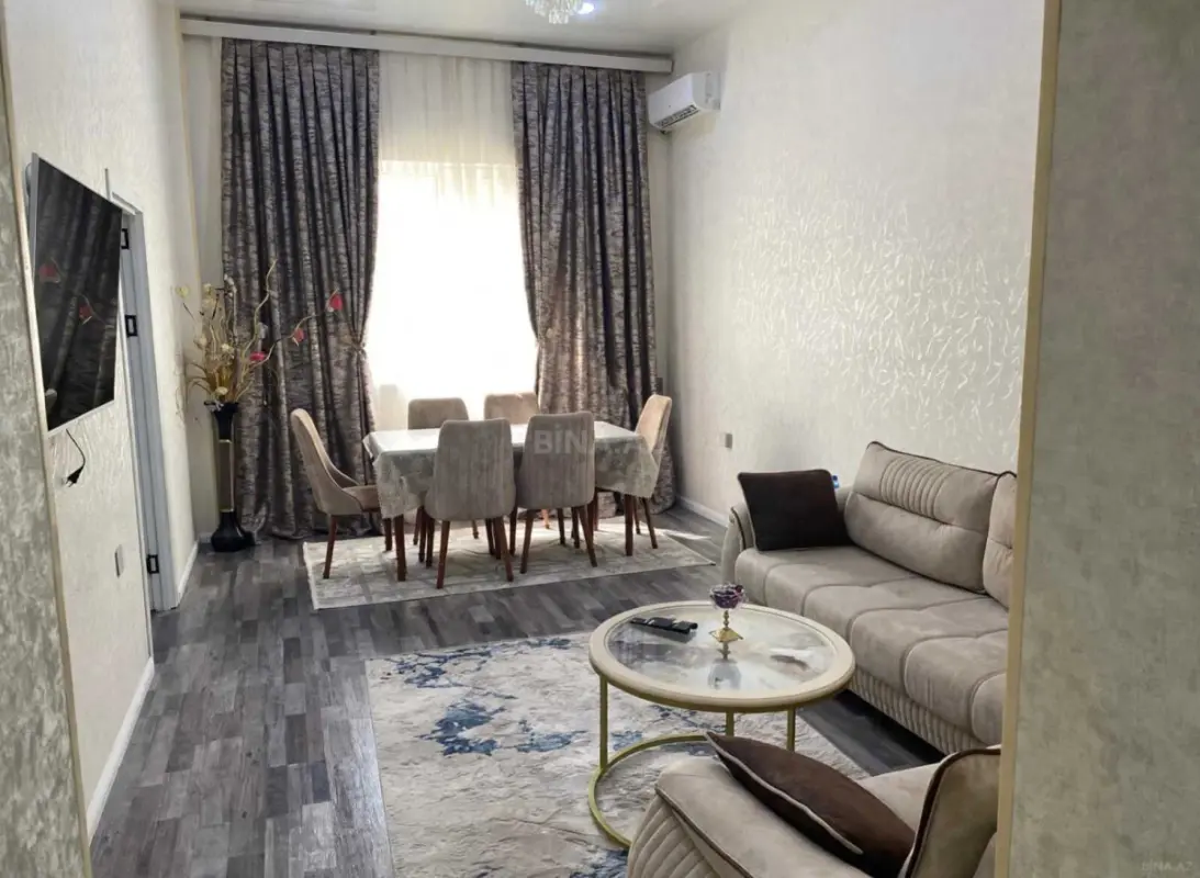Satılır 2 otaqlı mənzil 73 m²