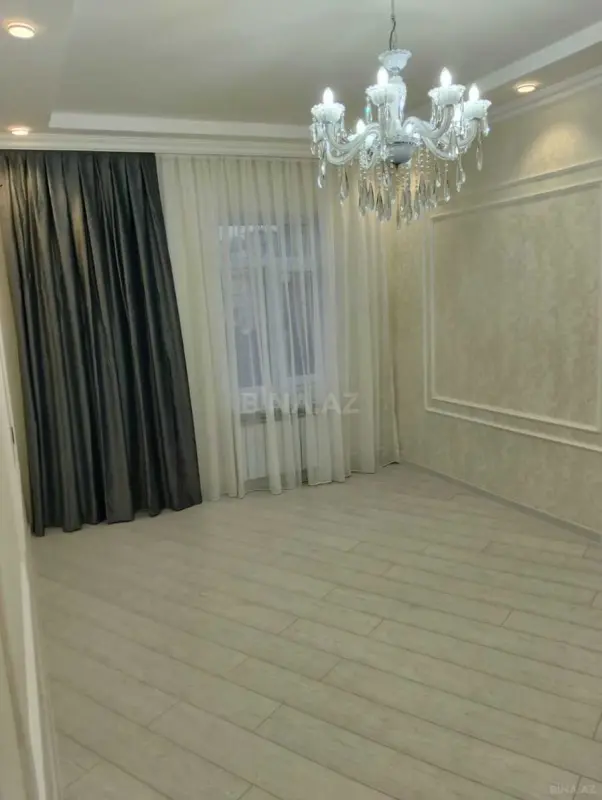 Satılır 2 otaqlı mənzil 42 m²