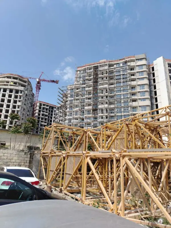 Satılır 2 otaqlı mənzil 61 m²