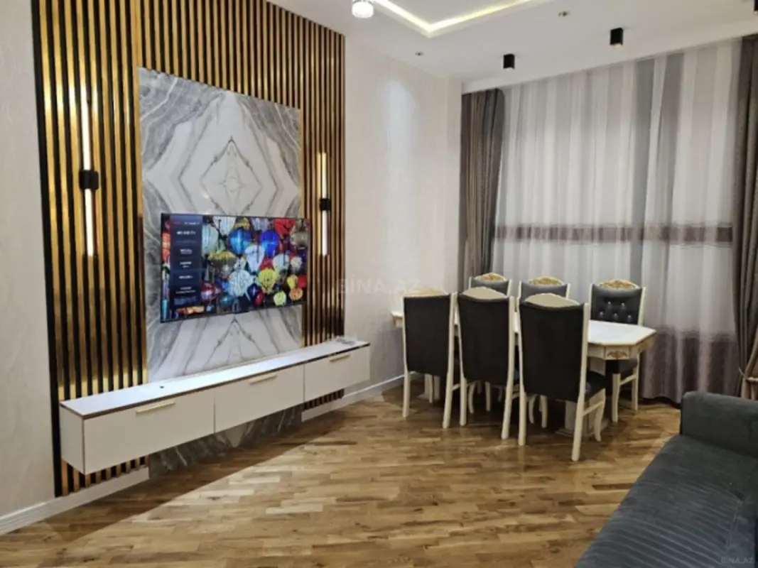 Satılır 2 otaqlı mənzil 70 m²