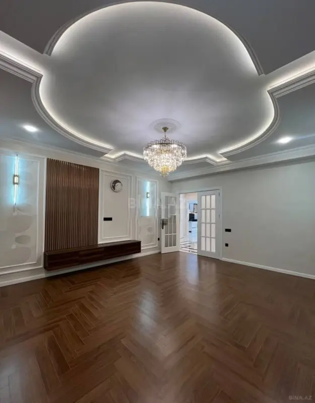Satılır 3 otaqlı mənzil 120 m²