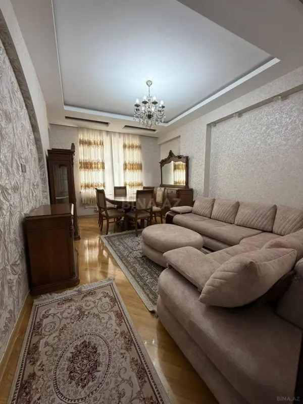 Satılır 3 otaqlı mənzil 83 m²