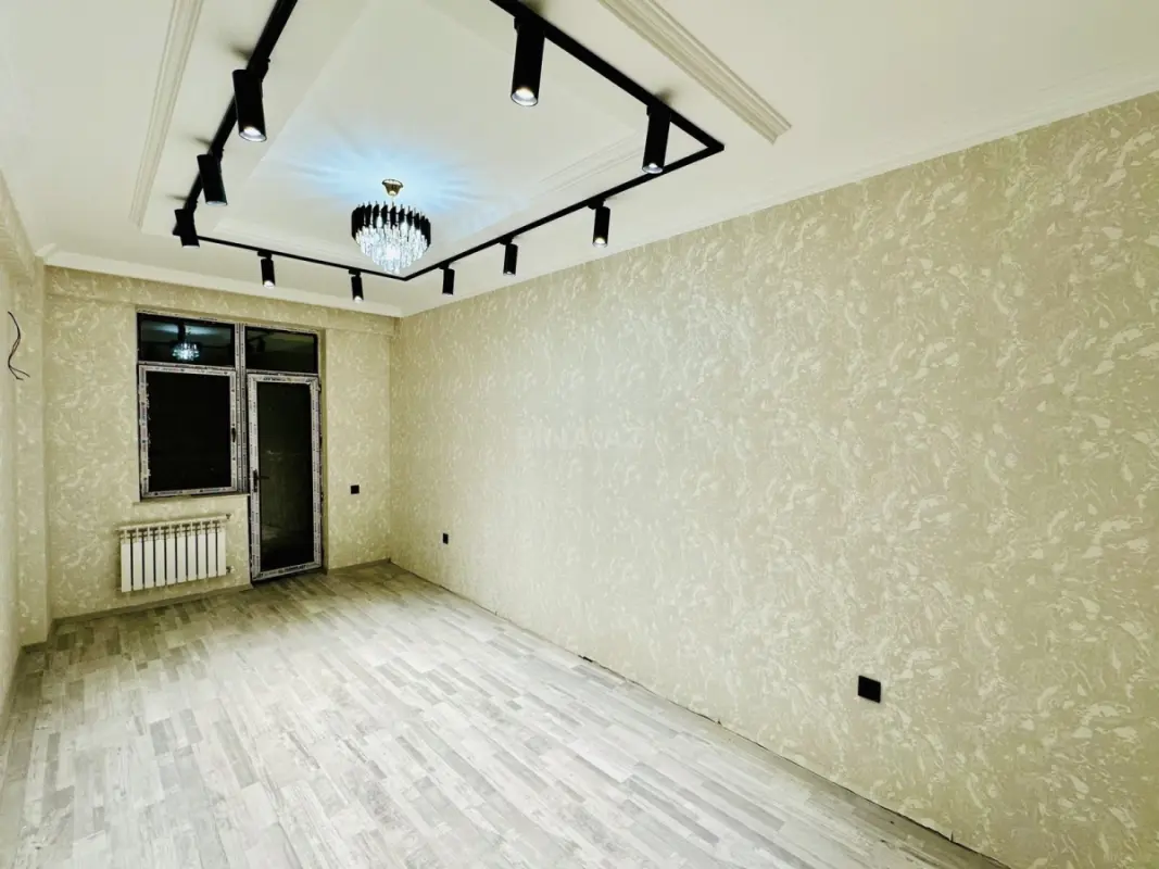 Satılır 3 otaqlı mənzil 83.6 m²