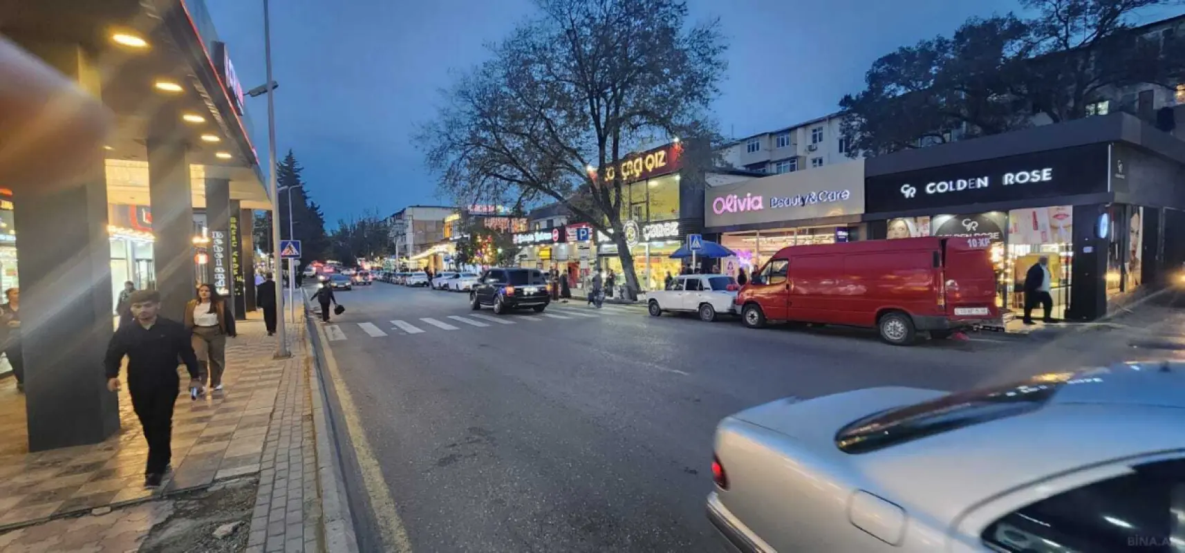 Kirayə verilir obyekt 95 m²
