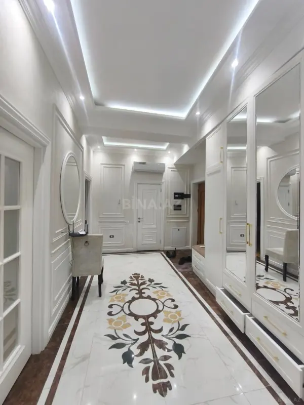 Kirayə verilir 3 otaqlı mənzil 110 m²
