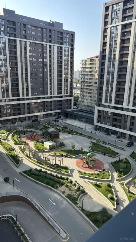 Kirayə verilir 2 otaqlı mənzil 75 m²