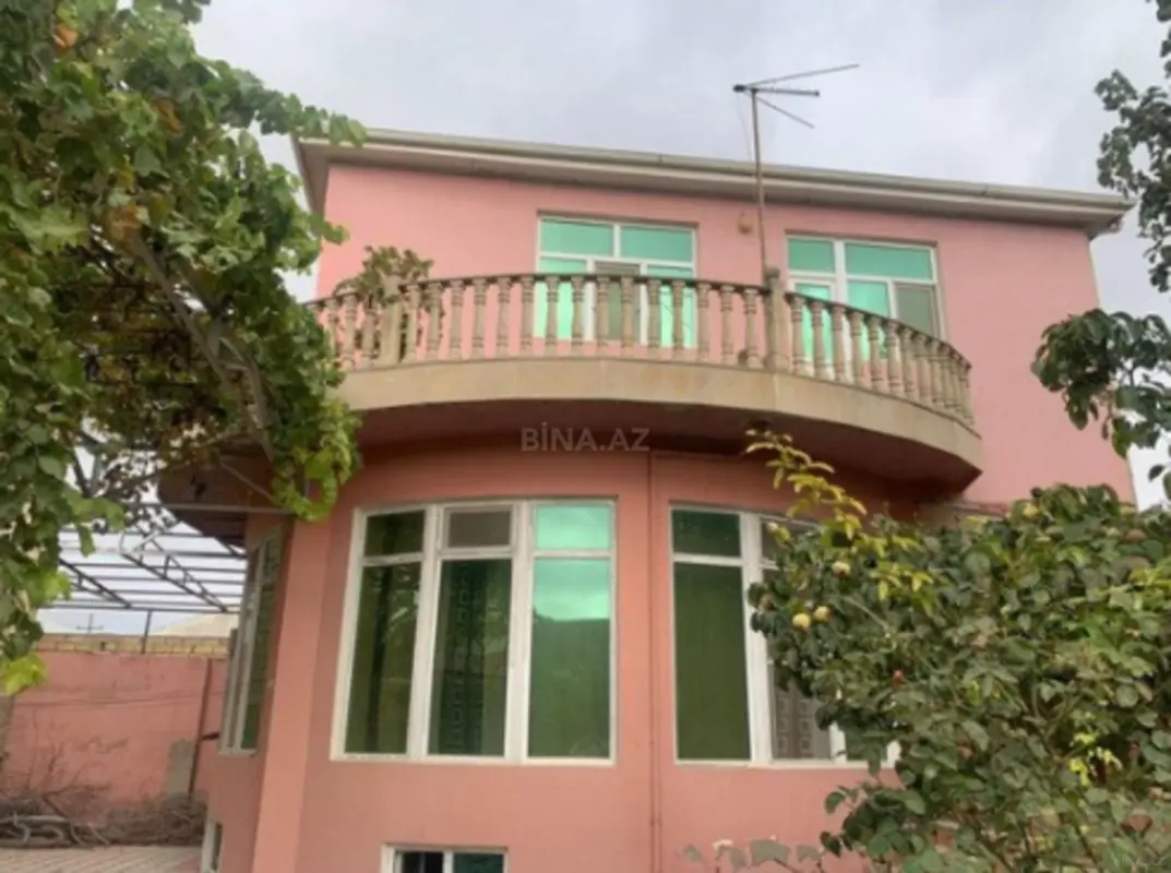 Kirayə verilir 4 otaqlı həyət evi 230 m²