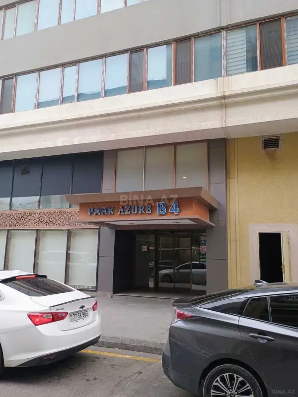 Kirayə verilir 2 otaqlı mənzil 95 m²