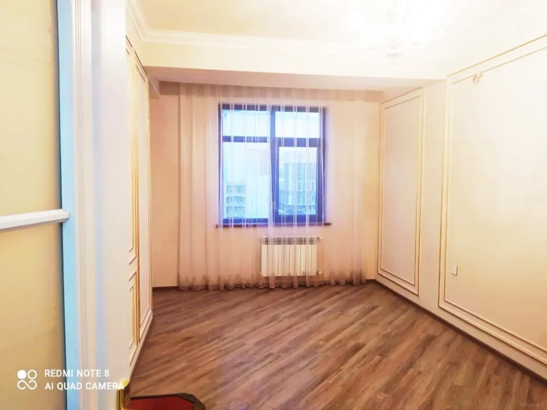 Satılır 2 otaqlı mənzil 54 m²