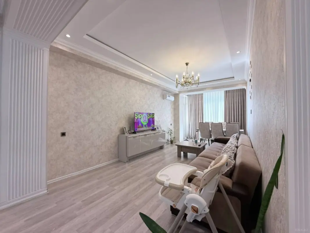 Satılır 3 otaqlı mənzil 91 m²