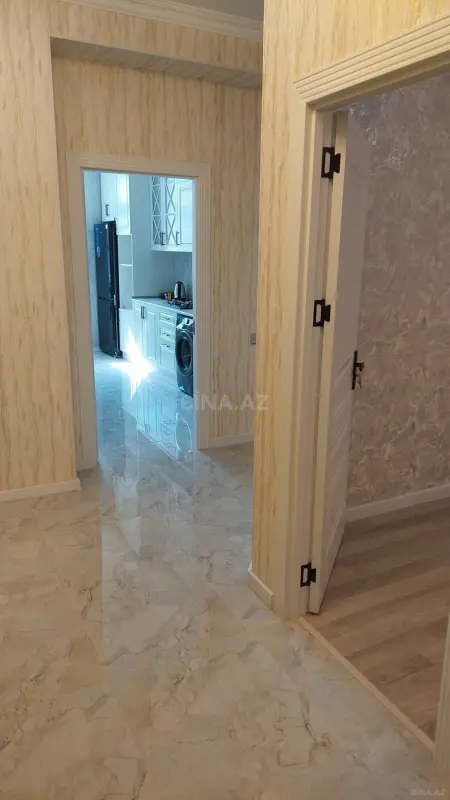 Kirayə verilir 2 otaqlı mənzil 85 m²