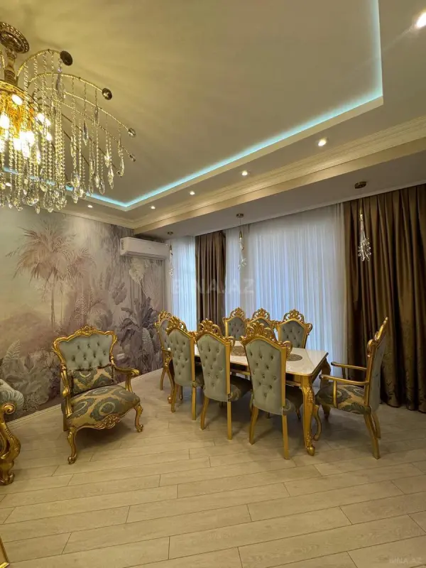 Kirayə verilir 3 otaqlı mənzil 136 m²