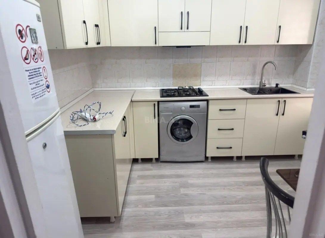 Kirayə verilir 3 otaqlı mənzil 67 m²