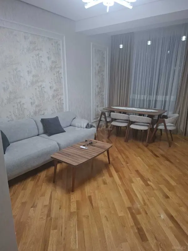 Satılır 2 otaqlı mənzil 86 m²