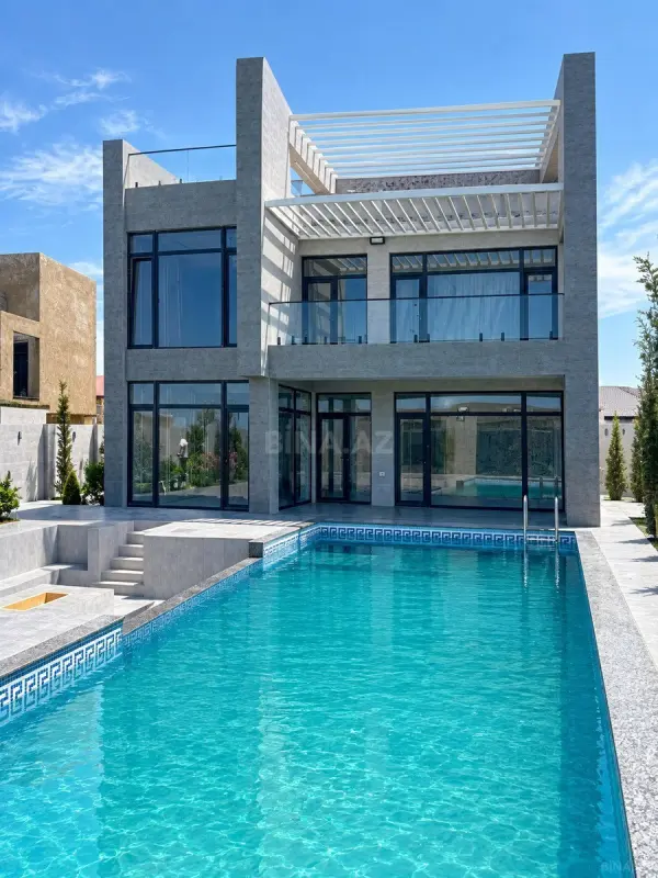 Satılır 6 otaqlı həyət evi 480 m²