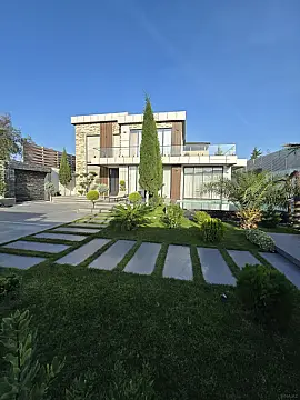 Satılır 5 otaqlı həyət evi 360 m² — Bakı, Şüvəlan 5 otaq 360.00 m²