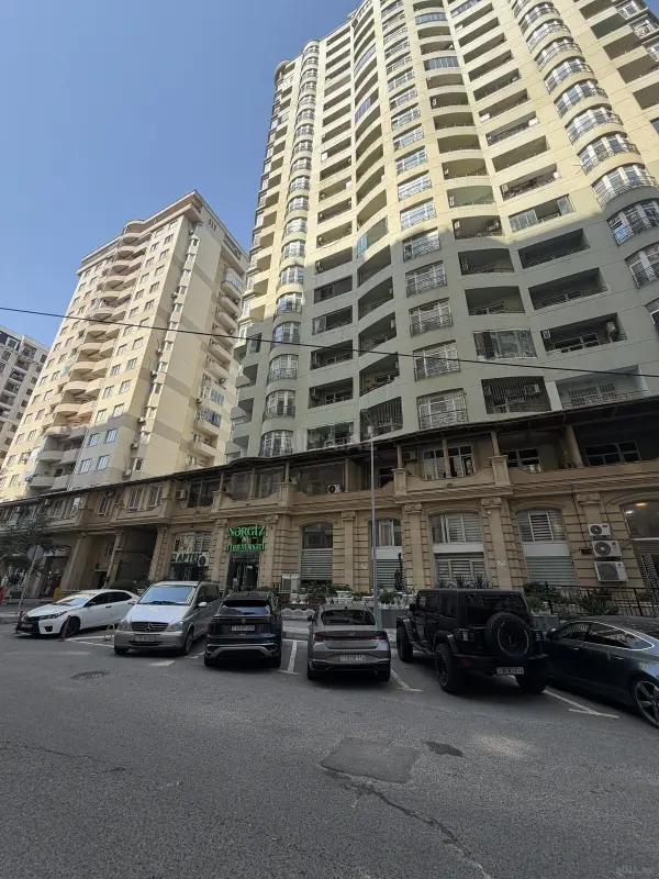 Kirayə verilir obyekt 280 m²