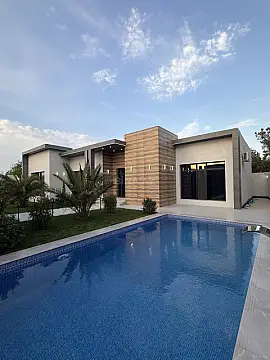 Satılır 5 otaqlı həyət evi 230 m² — Bakı, Şüvəlan 5 otaq 230.00 m²