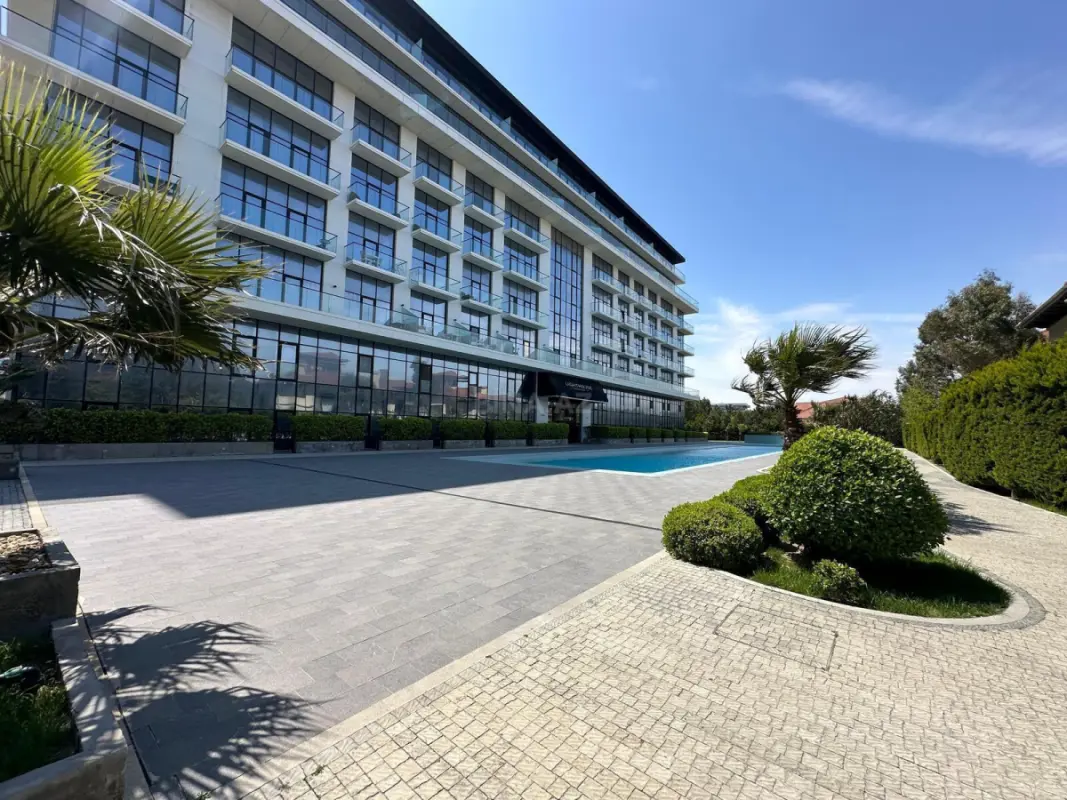 Satılır 2 otaqlı mənzil 79 m²