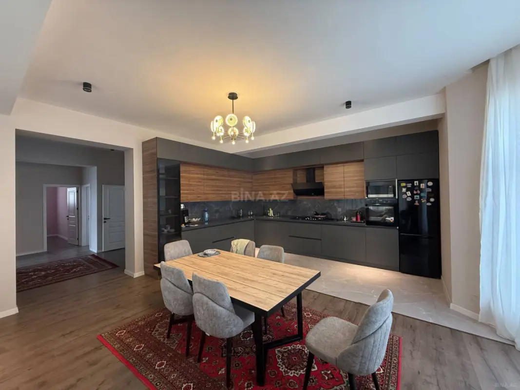 Kirayə verilir 3 otaqlı həyət evi 220 m²