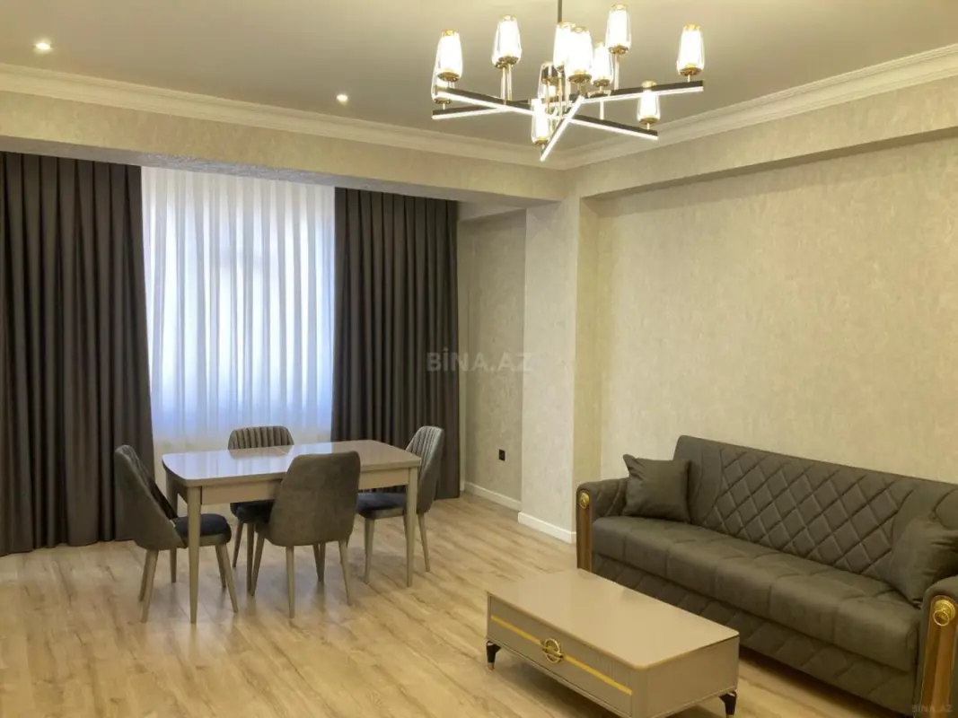 Kirayə verilir 3 otaqlı mənzil 103 m²