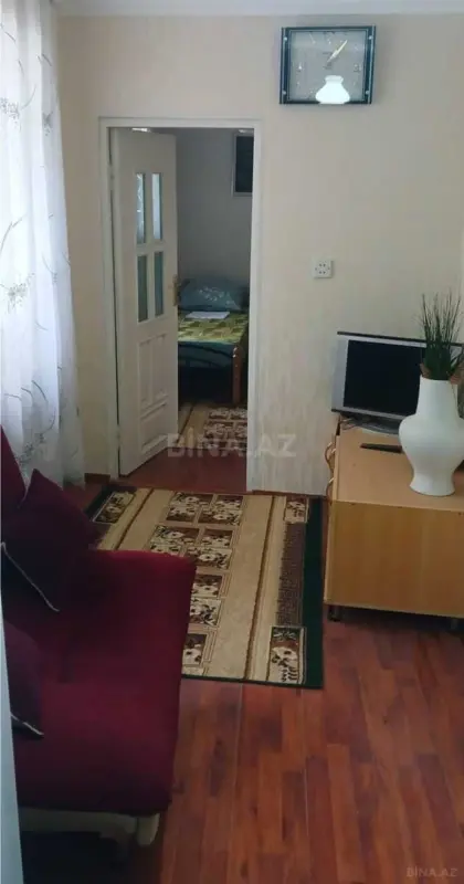 Kirayə verilir 2 otaqlı həyət evi 45 m²