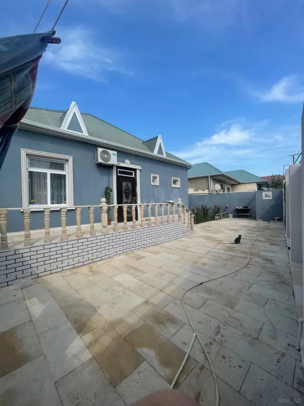 Satılır 3 otaqlı həyət evi 100 m²