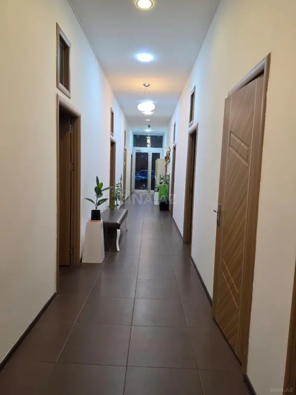 Kirayə verilir 10 otaqlı ofis 130 m²