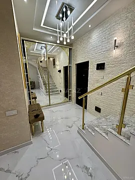Satılır 4 otaqlı mənzil 170 m² — Bakı, Həzi Aslanov qəs. 4 otaq 170.00 m²