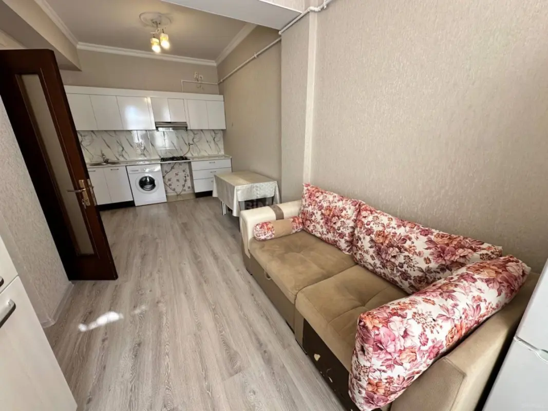 Kirayə verilir 3 otaqlı mənzil 90 m²