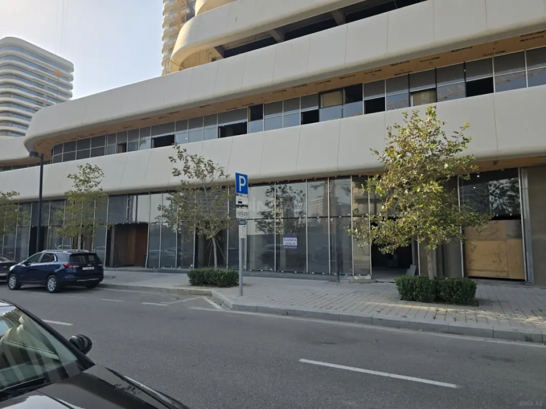 Kirayə verilir obyekt 188 m²