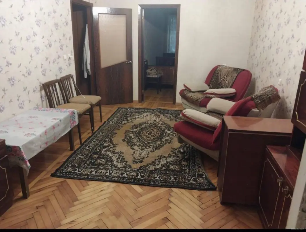 Kirayə verilir 2 otaqlı mənzil 55 m²