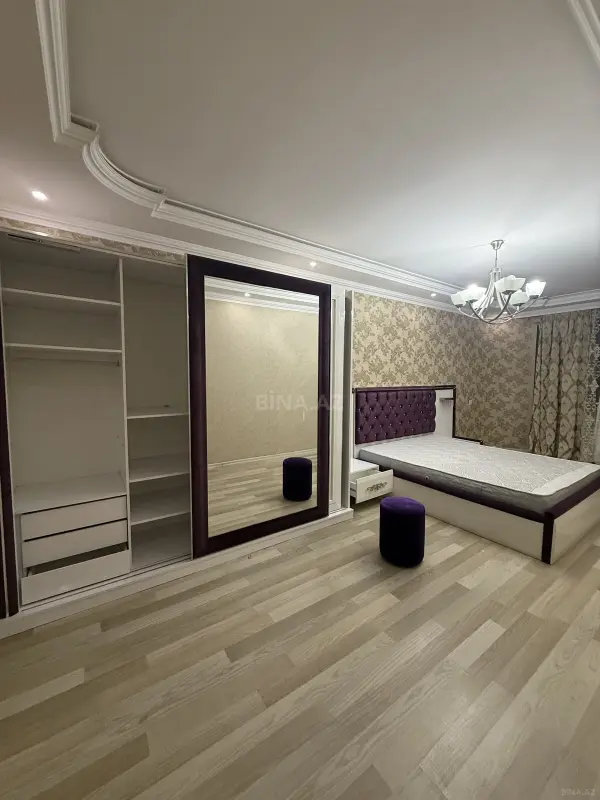 Kirayə verilir 3 otaqlı mənzil 135 m²