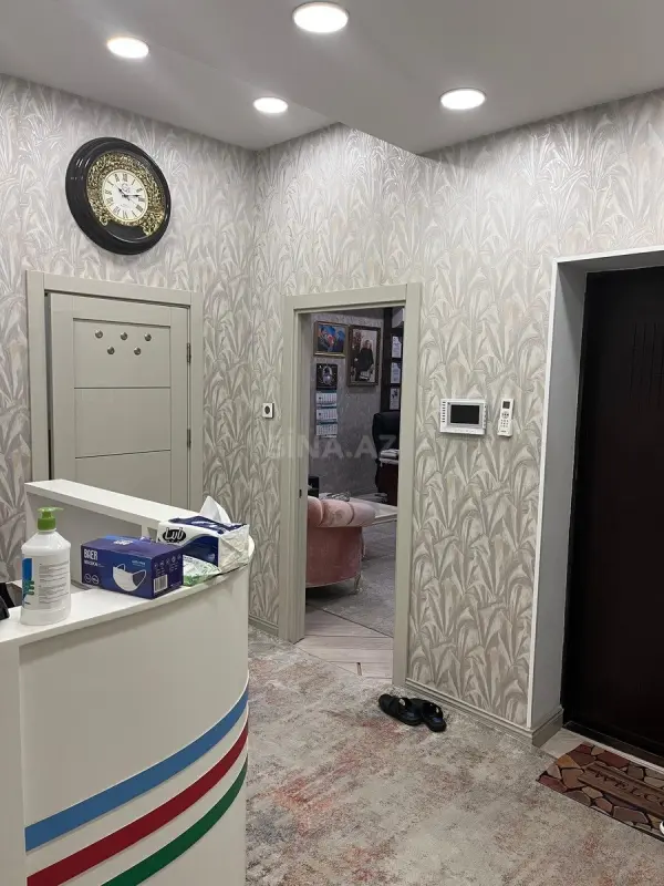 Kirayə verilir 3 otaqlı ofis 96 m²