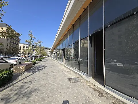 Kirayə verilir obyekt 1142 m² — Bakı, Xətai 1142.00 m²