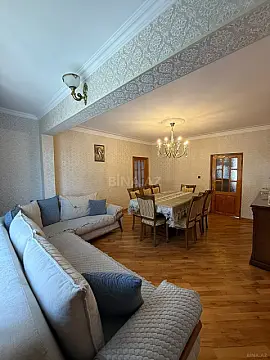 Satılır 4 otaqlı mənzil 100 m² — Bakı, Bakıxanov 4 otaq 100.00 m²