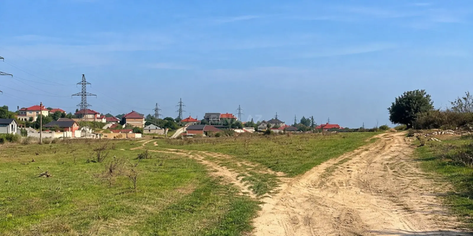 Satılır torpaq sahəsi 60 m²