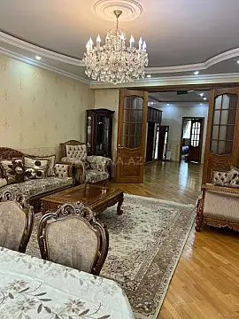 Kirayə verilir 4 otaqlı mənzil 180 m² — Bakı 4 otaq 180.00 m²