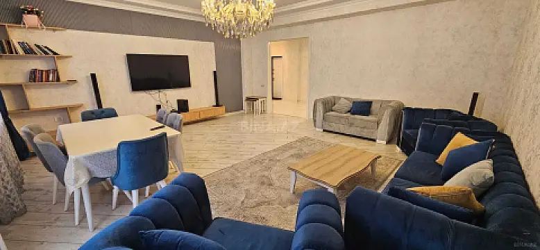 Kirayə verilir 3 otaqlı mənzil 145 m² — Bakı, Nərimanov 3 otaq 145.00 m²