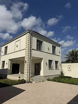 Satılır 5 otaqlı həyət evi 220 m² — Bakı, Mərdəkan 5 otaq 220.00 m²