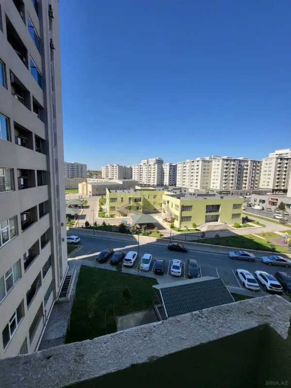 Satılır 2 otaqlı mənzil 70 m²