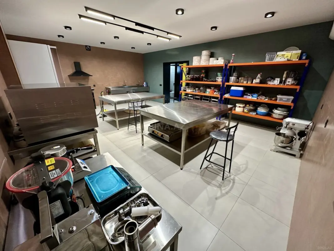 Kirayə verilir obyekt 120 m²