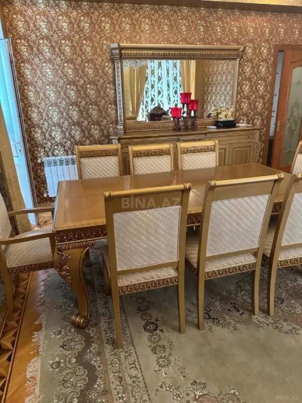Kirayə verilir 3 otaqlı mənzil 140 m²