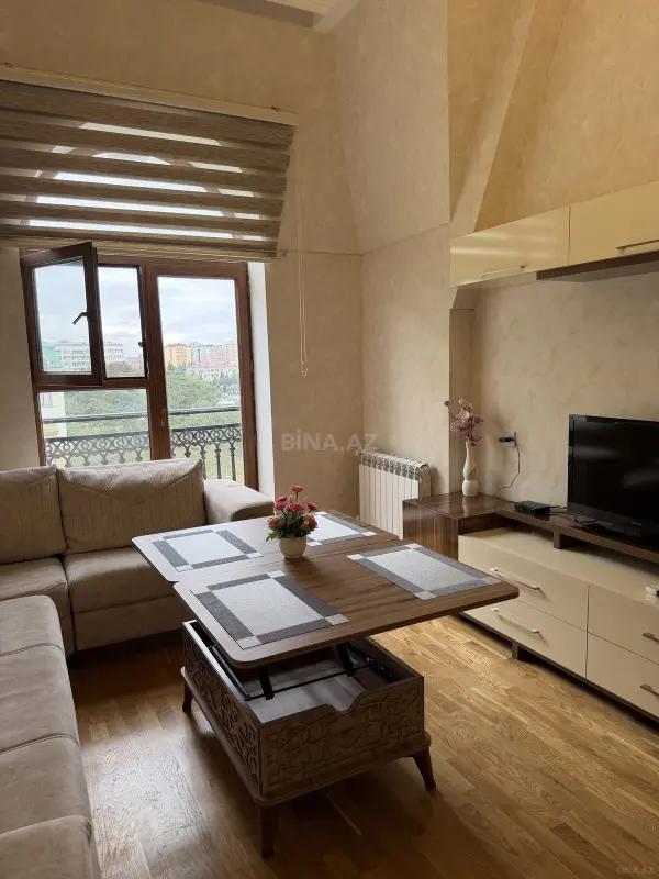 Kirayə verilir 2 otaqlı mənzil 41 m²