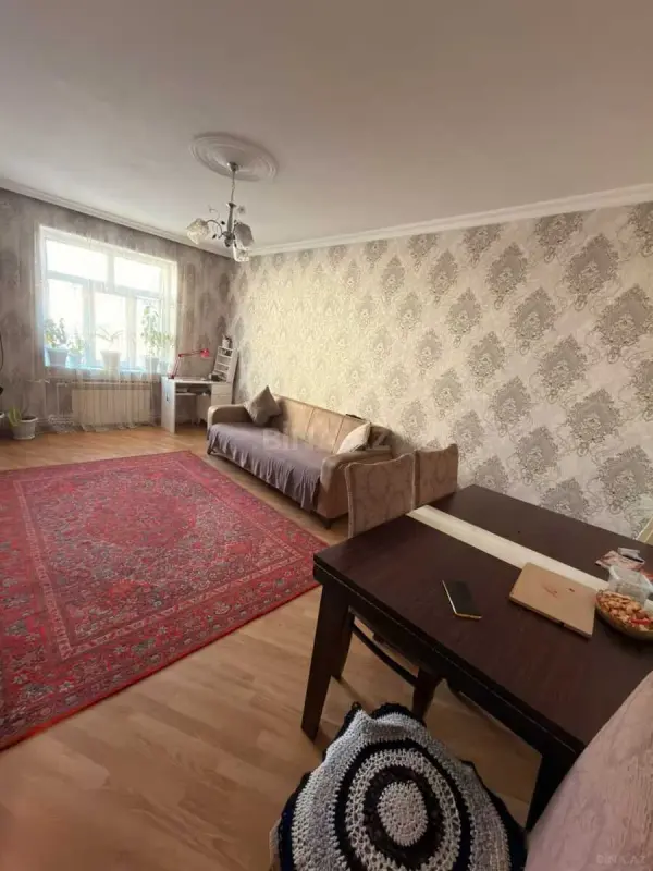 Kirayə verilir 3 otaqlı mənzil 80 m²