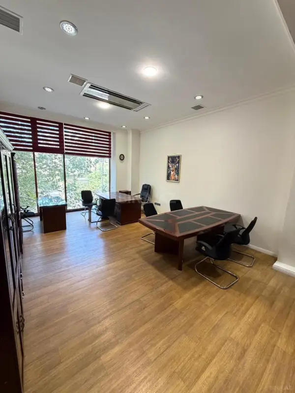 Kirayə verilir 1 otaqlı ofis 45 m²