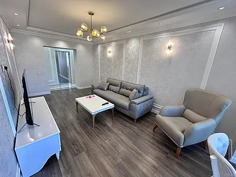 Kirayə verilir 3 otaqlı mənzil 120 m² — Bakı 3 otaq 120.00 m²